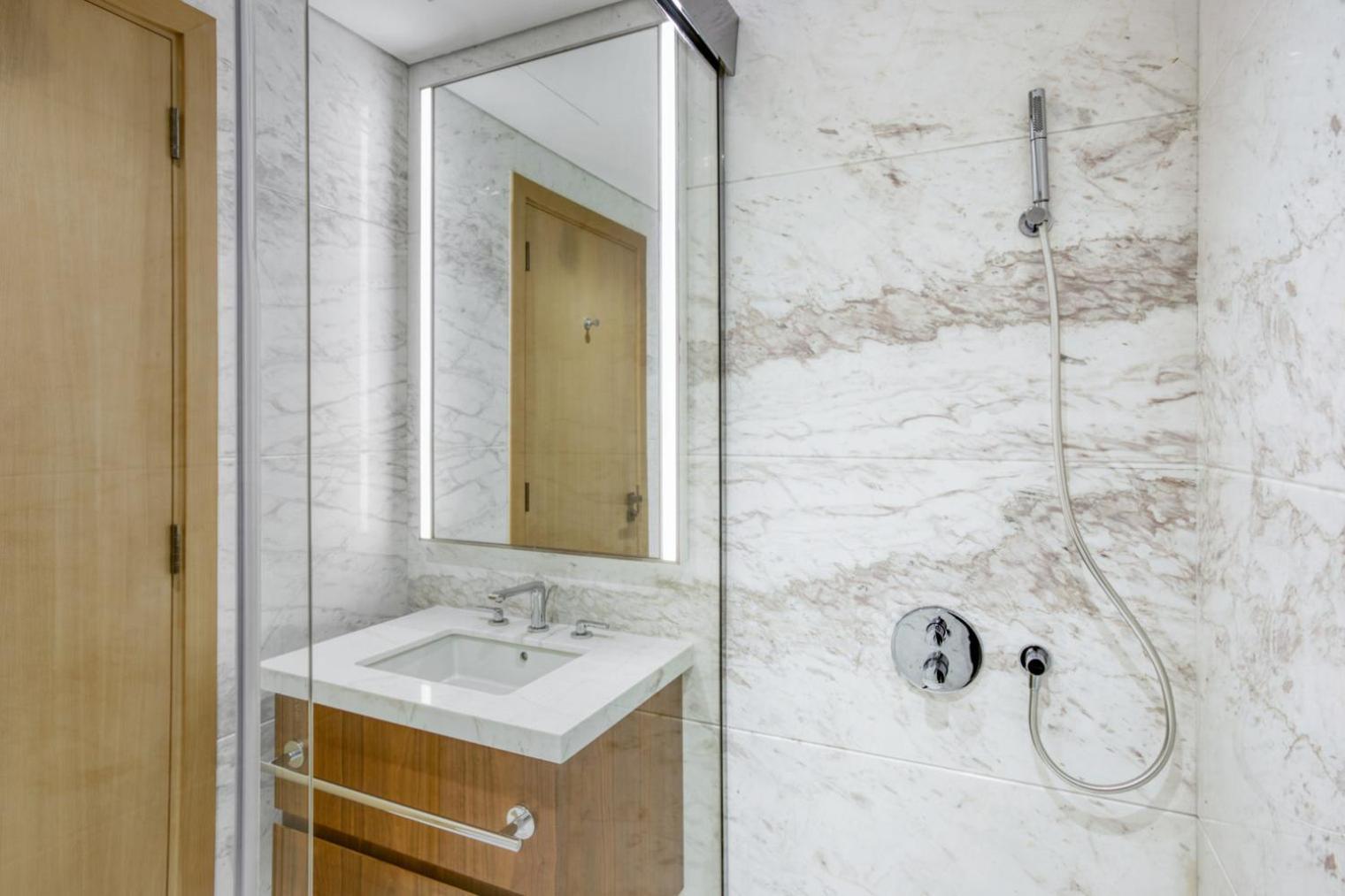 Blueground Rp Heights Pool Garage Dxb-856 Apartment Dubai